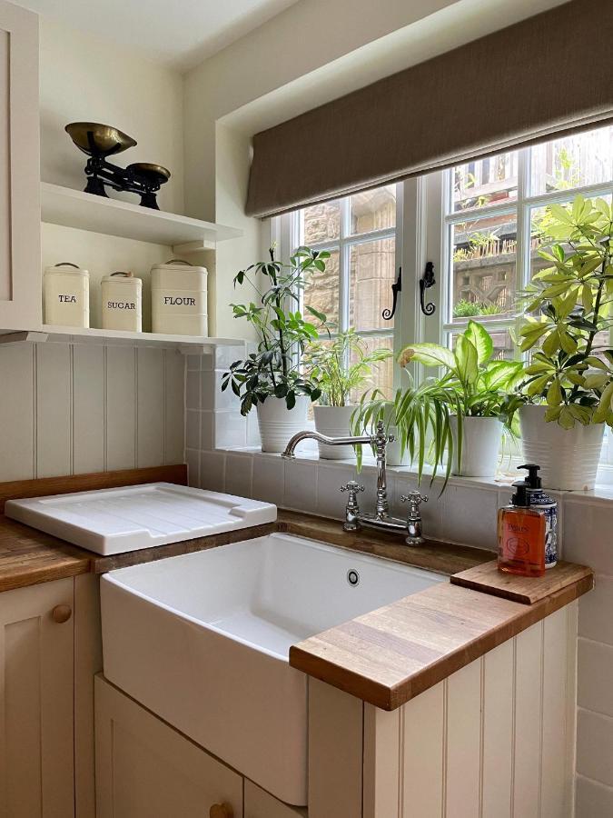 Charming Cottage In The Heart Of Sherborne Sherborne  Exteriér fotografie
